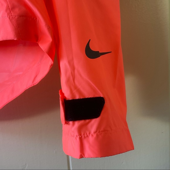 NIKE RUN DIVISION FLASH JACKET Women’s Sz M. NWT. - Picture 8 of 13